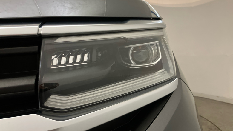 Volkswagen Amarok Diesel D/Cab Pick Up Style 2.0 TDI 205 4MOTION Auto